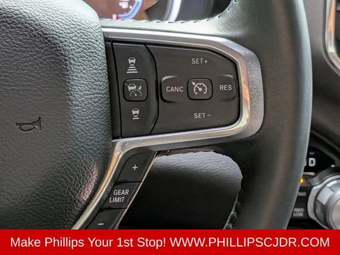 Used 2024 RAM 1500 Laramie AWD/4WD image 26