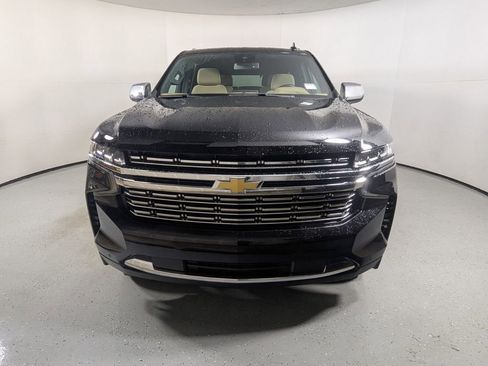Used 2024 Chevrolet Tahoe Premier AWD/4WD image 2
