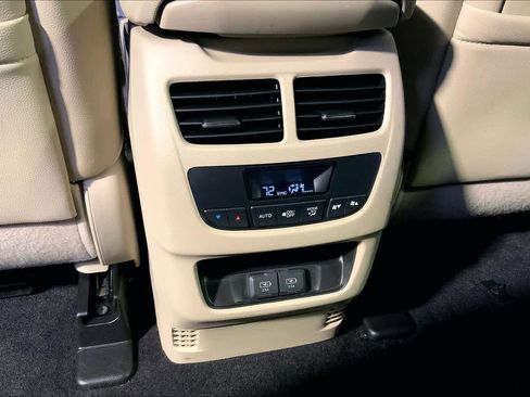 Used 2020 Acura MDX SH-AWD image 37