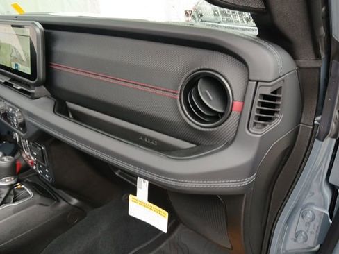 New 2026 Jeep Wrangler Unlimited Rubicon 392 image 39