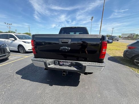 Used 2010 Chevrolet Silverado 1500 LT w/ Power Pack Plus RWD image 4