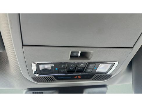 Used 2022 Ford F150 Lariat w/ Equipment Group 502A High AWD/4WD image 26
