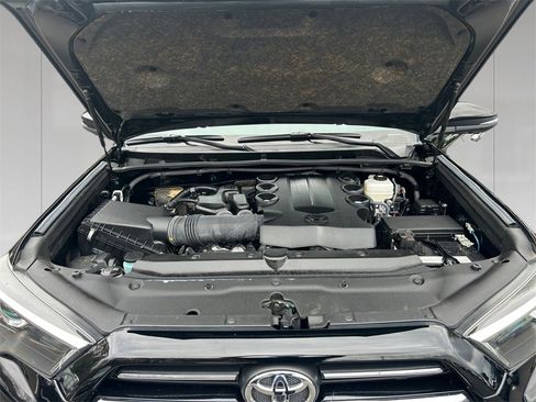 Used 2023 Toyota 4Runner Limited image 20