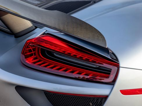Used 2015 Porsche 918 Spyder AWD/4WD image 39