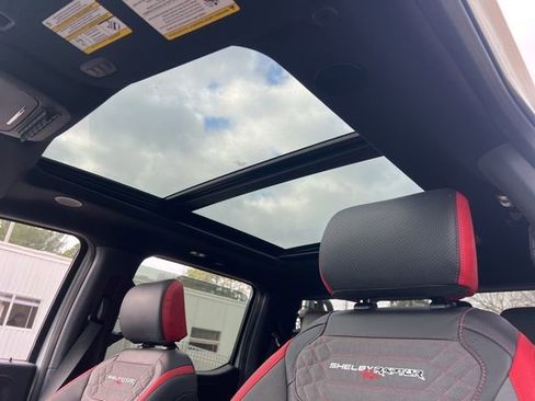 Used 2025 Ford F150 Raptor image 29