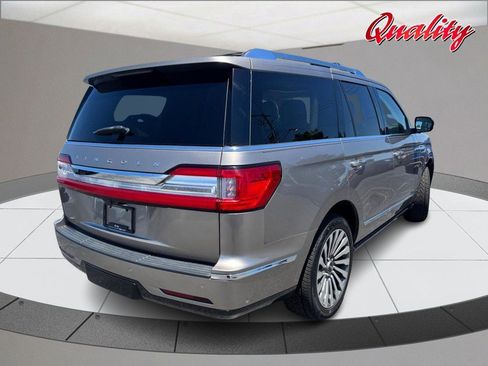 Used 2020 Lincoln Navigator Reserve w/ Luxury Package AWD/4WD image 3