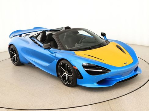 Used 2024 McLaren 750S Spider RWD image 38