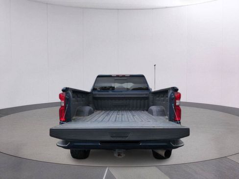 Used 2022 Chevrolet Silverado 2500 High Country w/ LPO, Hitch Package AWD/4WD image 5
