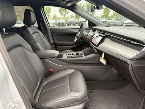 New 2026 Jeep Cherokee Limited AWD/4WD image 25