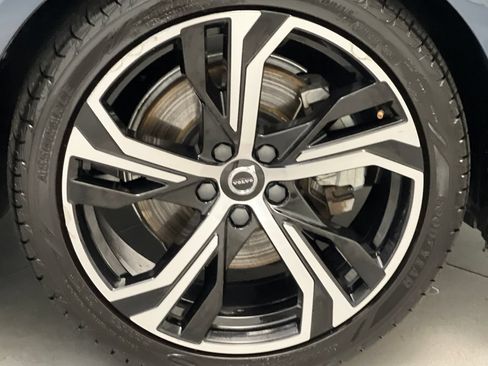 Used 2024 Volvo S60 B5 Core FWD image 60