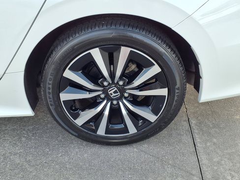 Used 2023 Honda Civic EX image 27