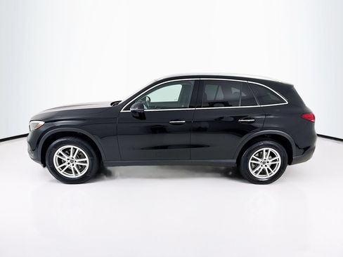 Used 2023 Mercedes-Benz GLC 300 4MATIC image 5