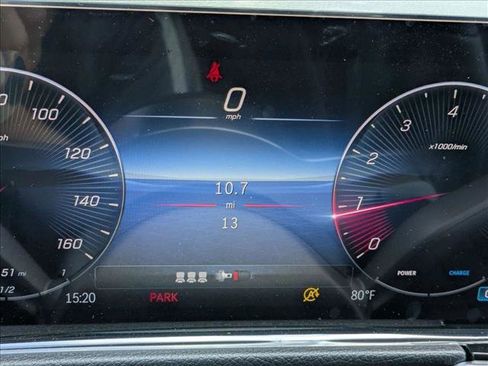 Used 2026 Mercedes-Benz GLB 250 image 11