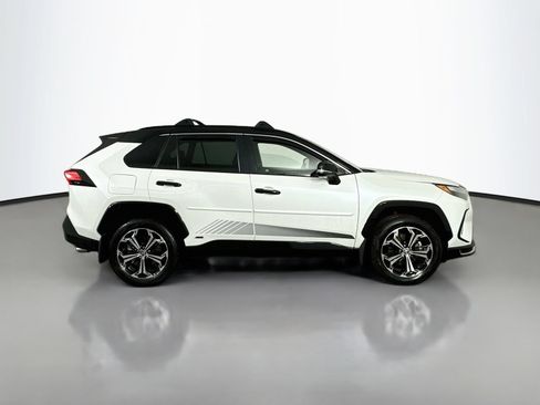 Certified 2025 Toyota RAV4 XSE w/ Premium Package AWD/4WD image 8