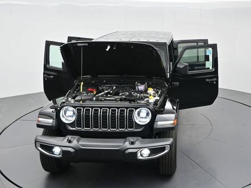 New 2025 Jeep Wrangler Sahara w/ Safety Group image 27