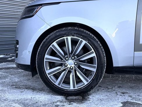 Used 2023 Land Rover Range Rover SE image 11