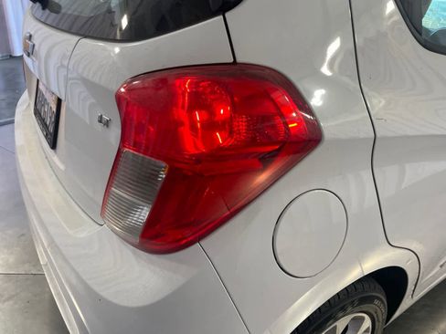 Used 2021 Chevrolet Spark LT FWD image 15