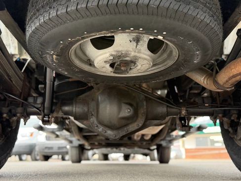 Used 2002 Chevrolet Silverado 3500 LS w/ Electrical Convenience Pkg image 54