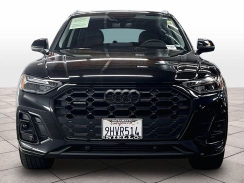 Used 2023 Audi Q5 2.0T Premium Plus w/ Premium Plus Package AWD/4WD image 3