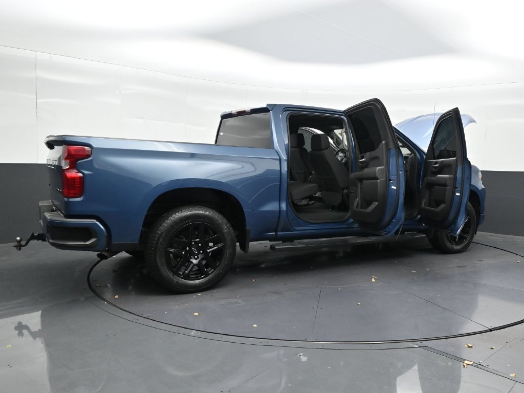 Used 2024 Chevrolet Silverado 1500 Custom w/ LPO, Dark Essentials Package RWD image 32