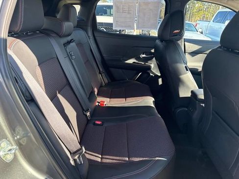 Used 2025 Nissan Kicks SR w/ SR Premium Package image 14