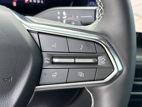New 2026 Chevrolet Traverse LT w/ Enhanced Driving Package FWD image 32