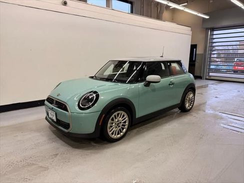 New 2026 MINI Cooper S image 1