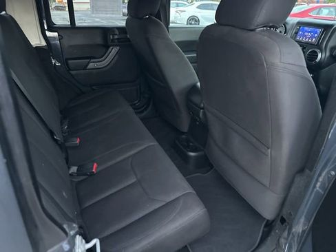 Used 2017 Jeep Wrangler Unlimited Sport w/ Quick Order Package 24S image 18