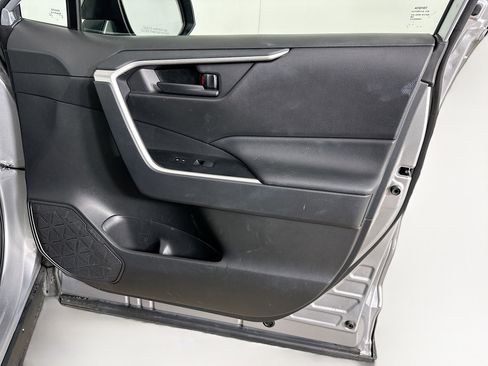 Used 2025 Toyota RAV4 LE image 30