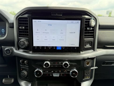 Used 2025 Ford F150 XLT w/ Equipment Group 302A MID AWD/4WD image 10