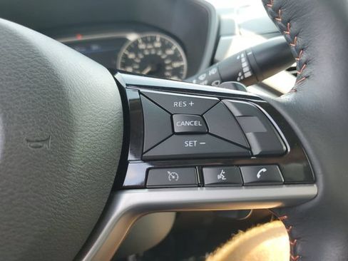 Certified 2025 Nissan Altima 2.5 SR AWD/4WD image 22