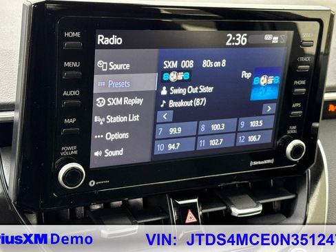 Used 2022 Toyota Corolla SE image 26