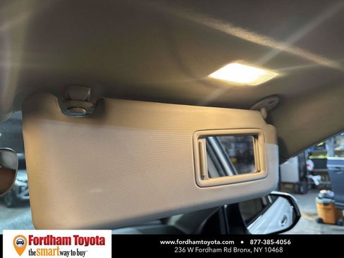 Used 2018 Toyota RAV4 Limited w/ Advanced Technology Package FWD image 32