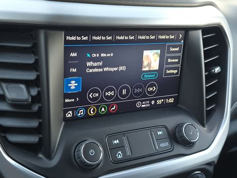 Used 2023 GMC Acadia SLT image 19