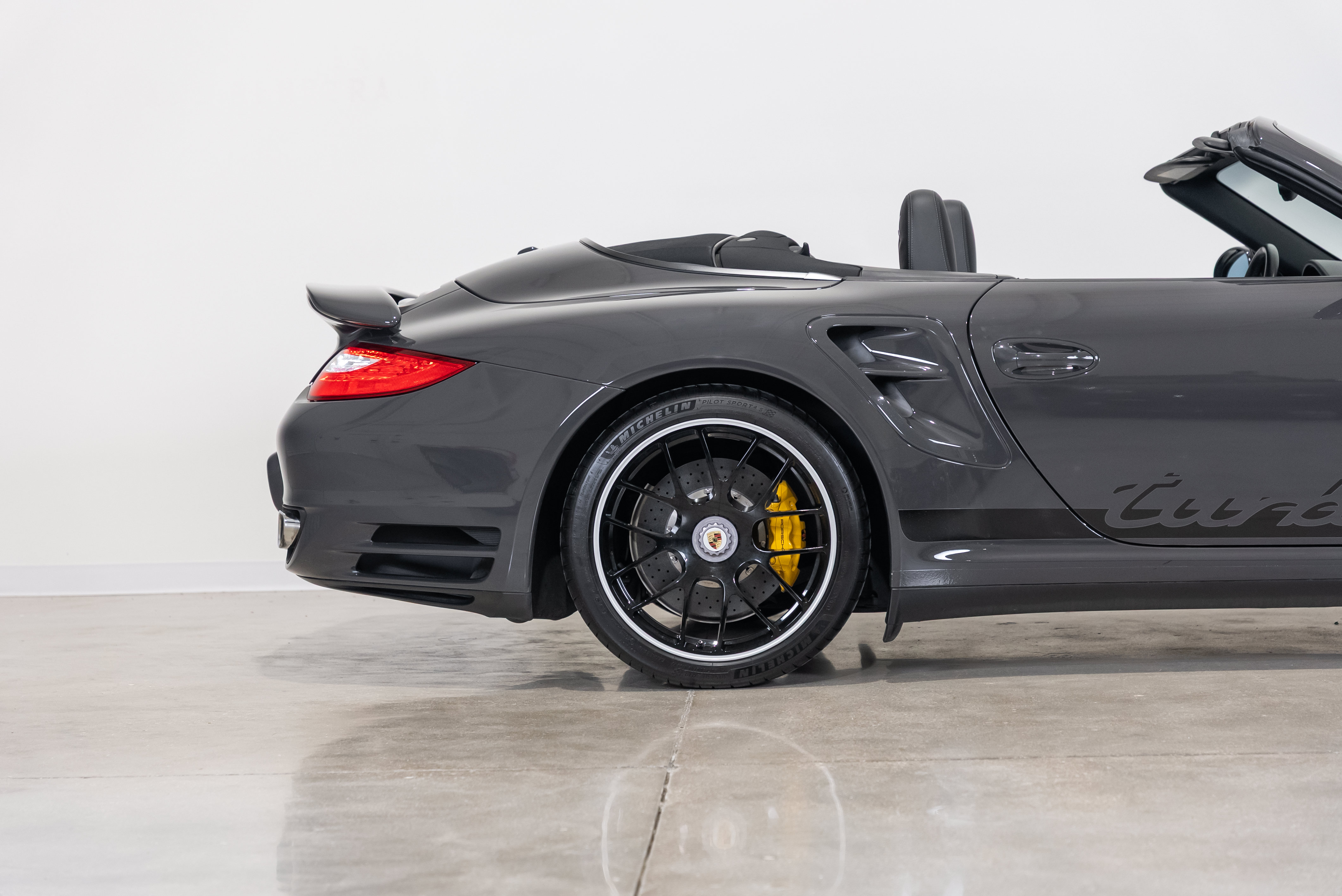 Used 2012 Porsche 911 Edition 918 Spyder AWD/4WD image 88