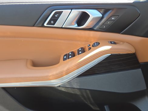 Certified 2024 BMW X5 xDrive40i w/ Premium Package image 42