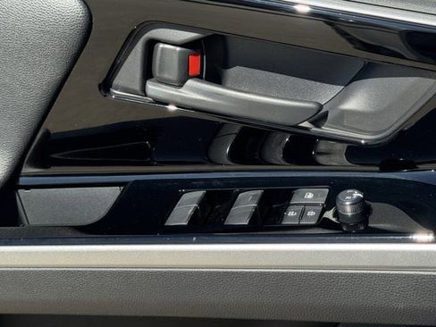 Used 2025 Toyota bZ4X FWD w/ Weather Package image 22