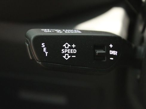 New 2025 Audi Q5 2.0T Premium Plus image 30