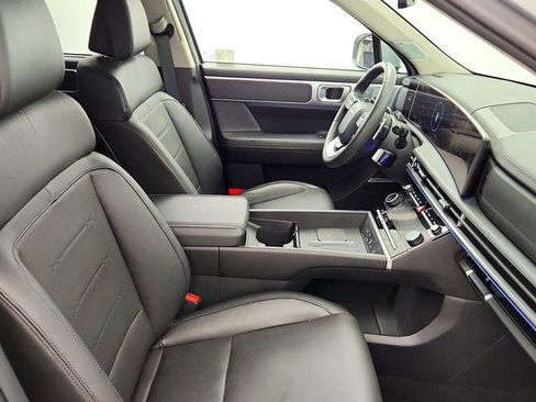 Used 2025 Hyundai Santa Fe Limited FWD image 24