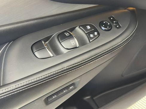 Used 2015 Nissan Murano SL w/ SL Technology Package image 25