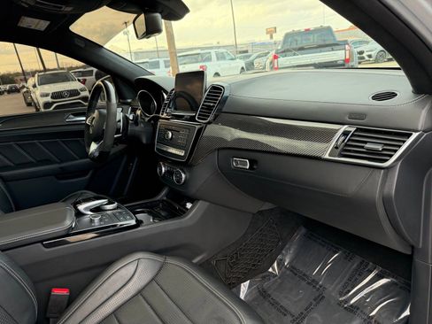 Used 2019 Mercedes-Benz GLE 63 AMG S image 18