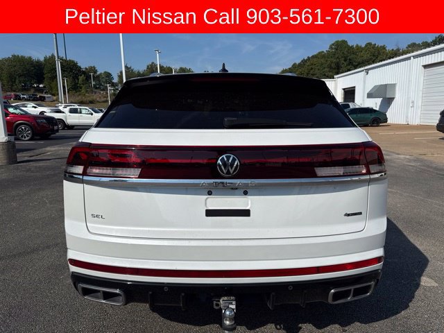 Used 2024 Volkswagen Atlas Cross Sport SEL Premium R-Line AWD/4WD image 4
