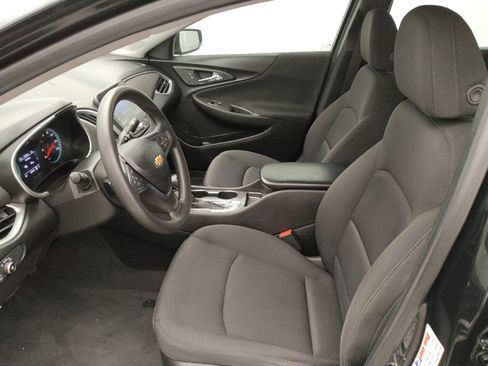 Used 2019 Chevrolet Malibu LS FWD image 17