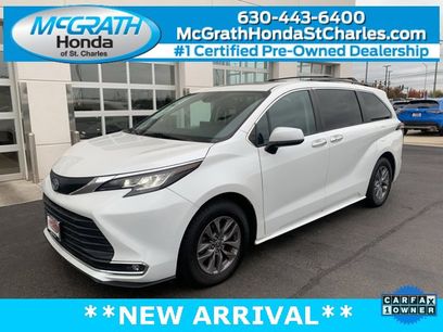 Used 2022 Toyota Sienna XLE