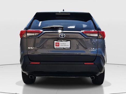 Certified 2023 Toyota RAV4 LE AWD/4WD image 6