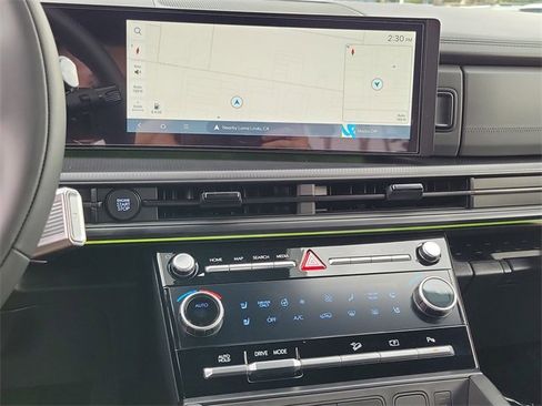 New 2025 Hyundai Santa Fe Calligraphy image 13