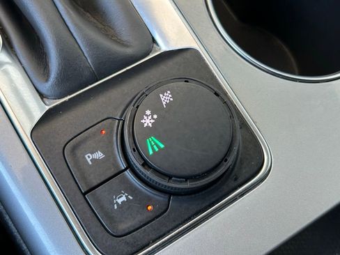 Used 2021 Chevrolet Blazer LT image 44