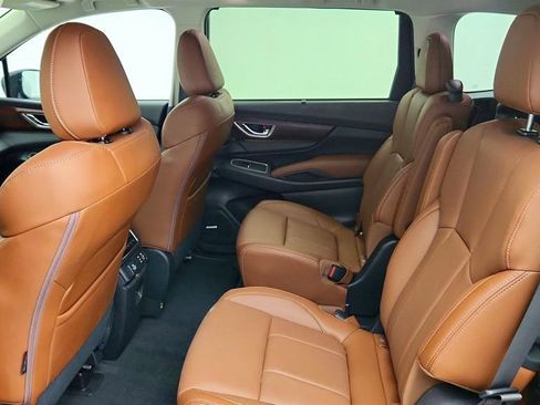 Used 2025 Subaru Ascent Touring AWD/4WD image 22