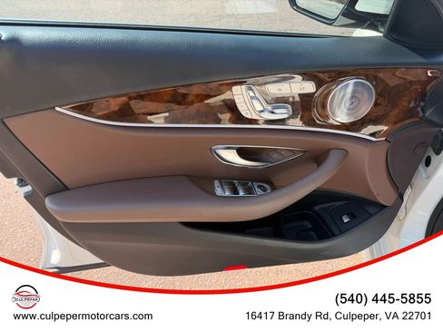 Used 2018 Mercedes-Benz E 300 4MATIC image 8