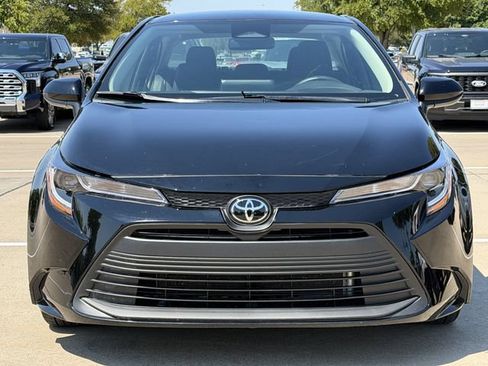 Used 2026 Toyota Corolla LE FWD image 8